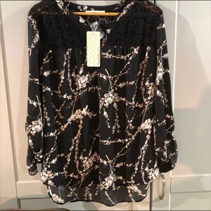 Daniel Rainn Feminine Pretty Floral Black Lace Trimmed Blouse Top NWT XL